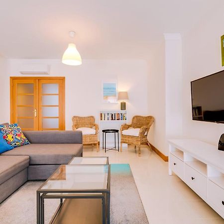 Al- Apartamentos Novos Vista Mar 쿼테이라 외부 사진