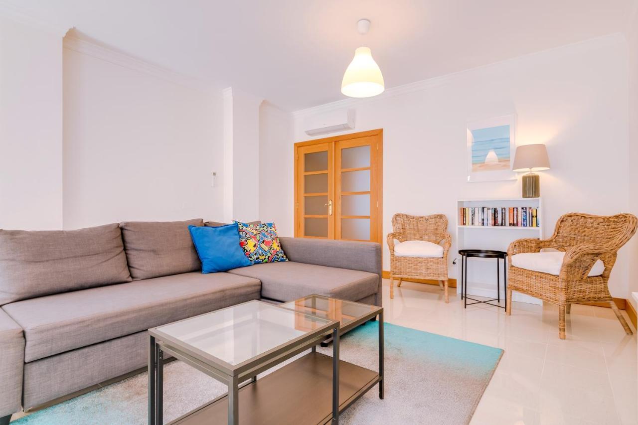 Al- Apartamentos Novos Vista Mar 쿼테이라 외부 사진