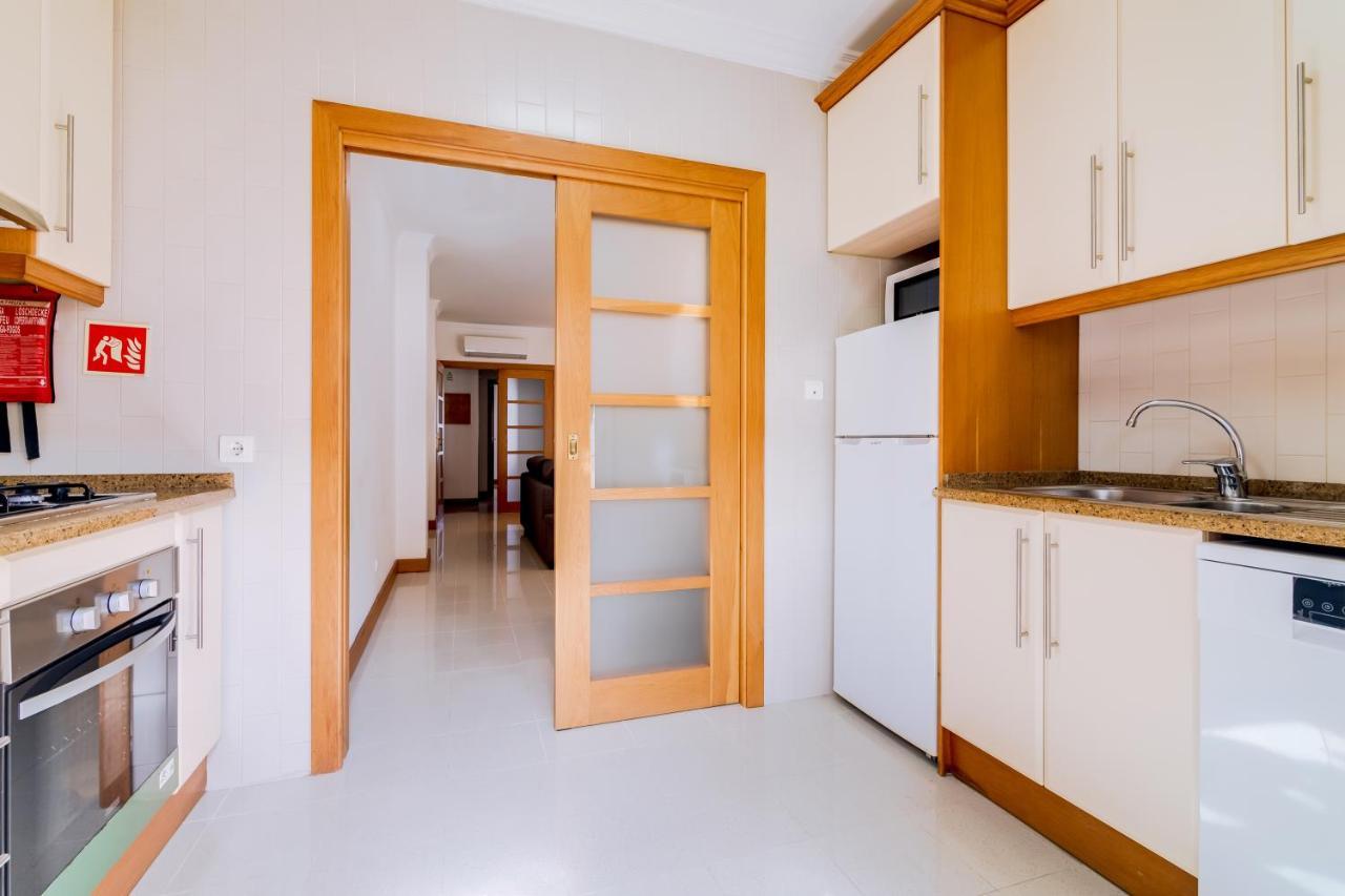 Al- Apartamentos Novos Vista Mar 쿼테이라 외부 사진